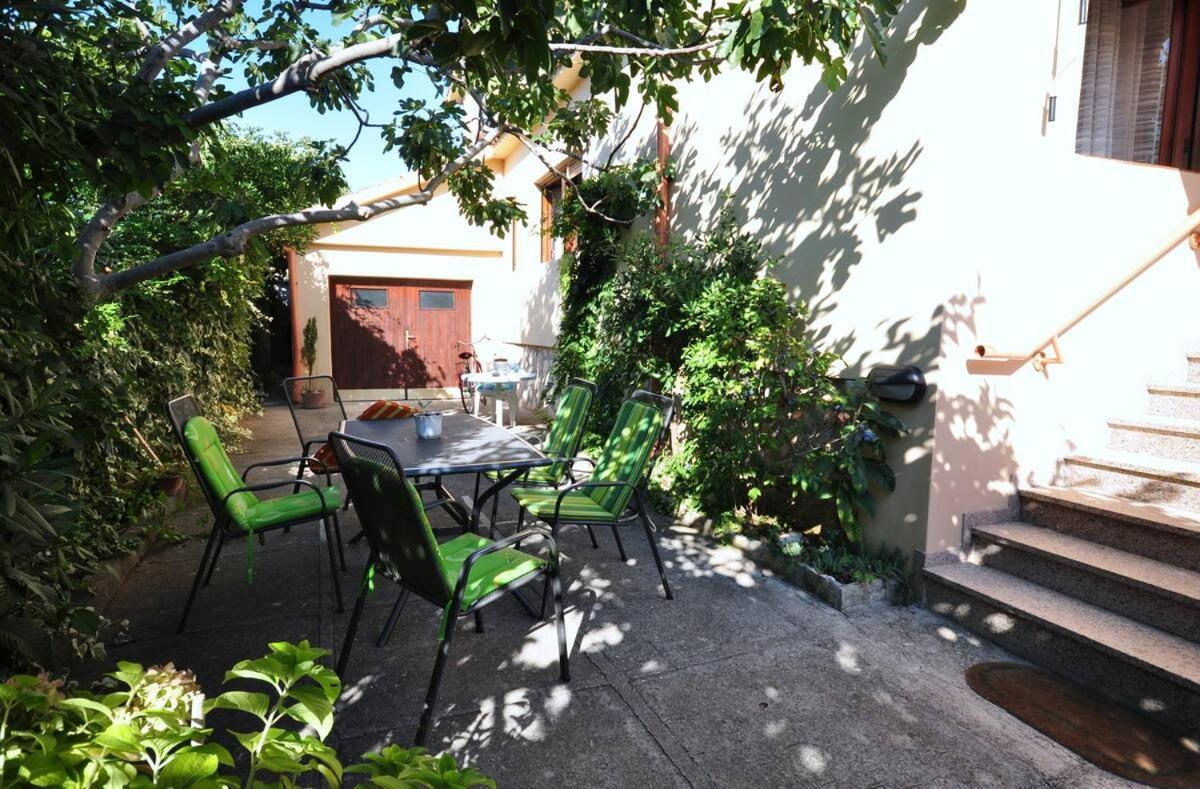 Adria Apartments Sveti Filip i Jakov Exterior foto